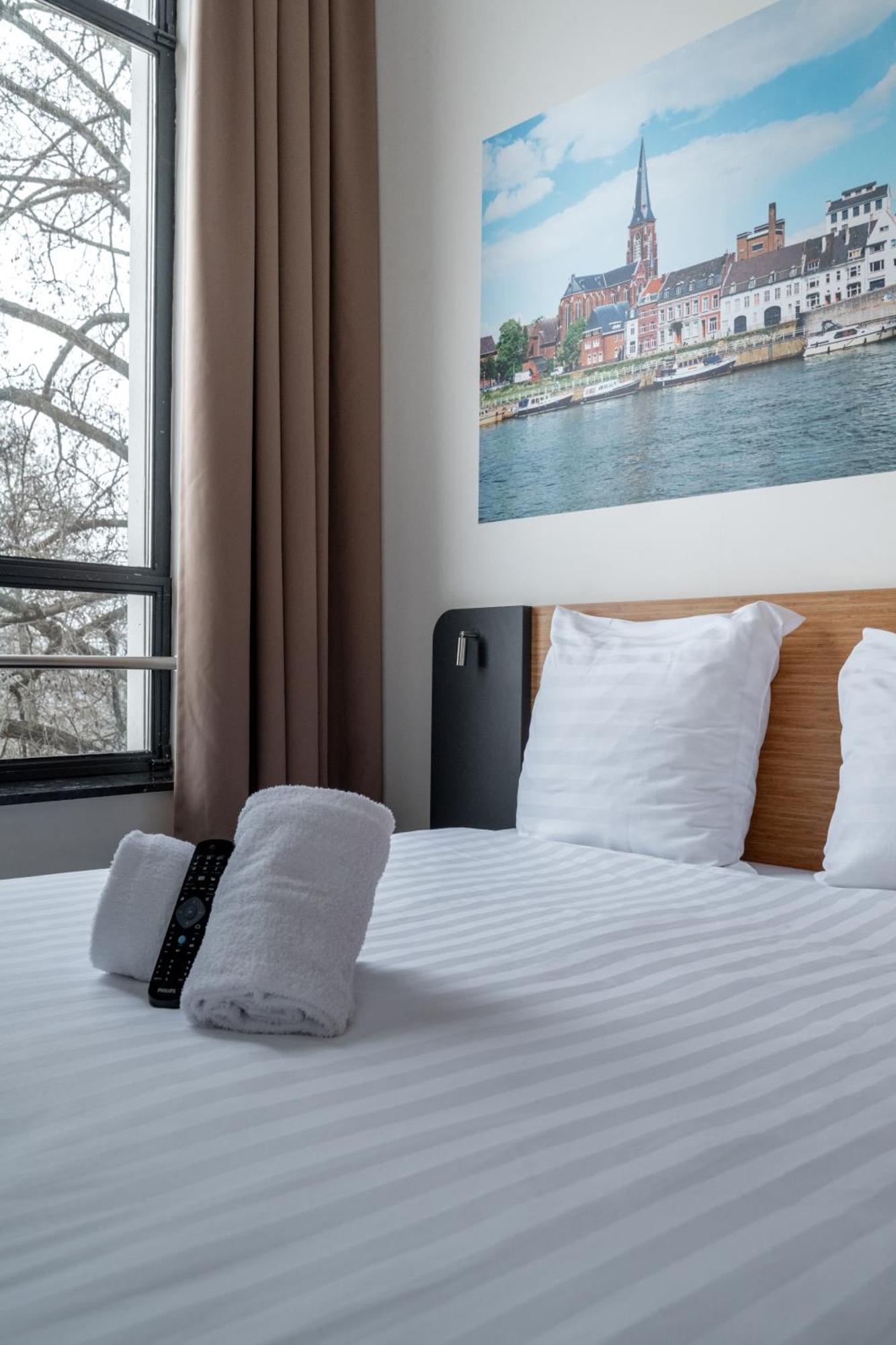 Easyhotel Maastricht City Centre Exterior photo