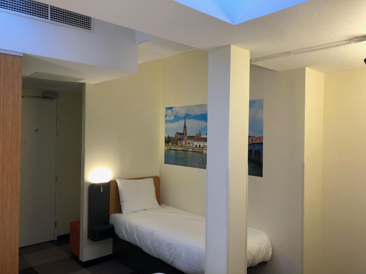 Easyhotel Maastricht City Centre Exterior photo